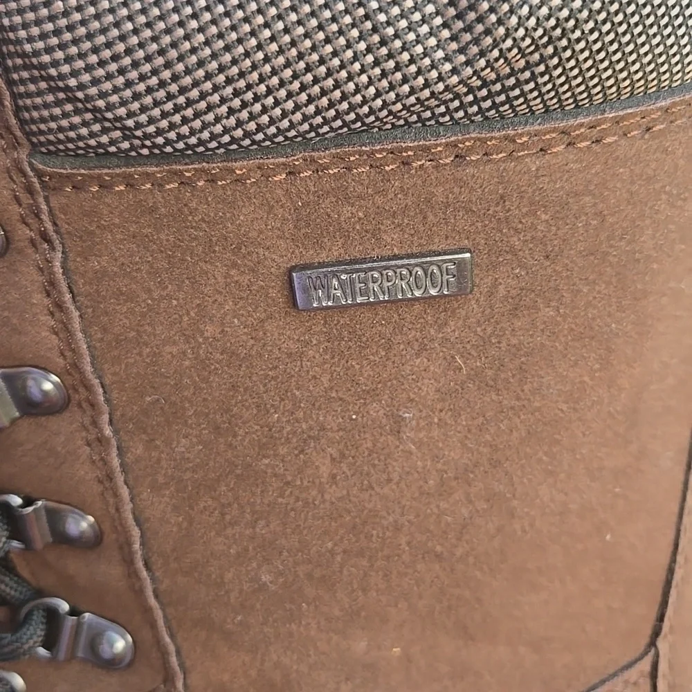 Tamarack 3M Tundra Brown and Black Men's Boots US 9 New W/O Tags Excellent Cond